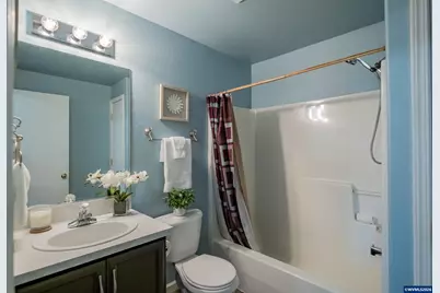 1023 S 10th St, Lebanon, OR 97355 - Photo 17