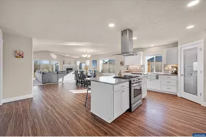 475 S 10th St, Monroe, OR 97456 - Photo 13