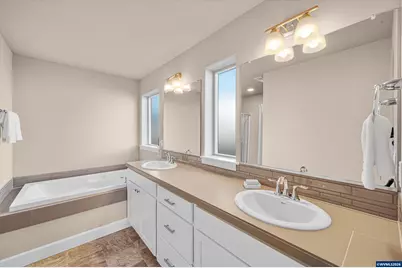 475 S 10th St, Monroe, OR 97456 - Photo 29