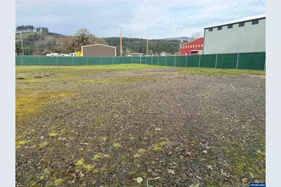 2240 Apple Lp, Lyons, OR 97358 - Photo 9