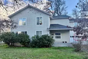 451 Oak Terrace St, Sweet Home, OR 97386 - Photo 1