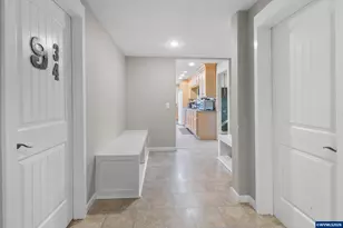 451 Oak Terrace St, Sweet Home, OR 97386 - Photo 11