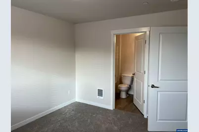972 N 2nd St, Jefferson, OR 97352 - Photo 25