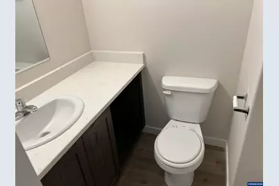 972 N 2nd St, Jefferson, OR 97352 - Photo 23