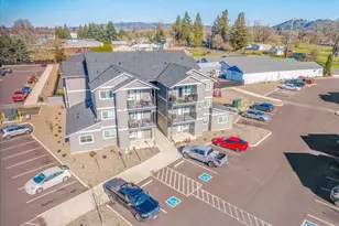 972 N 2nd St, Jefferson, OR 97352 - Photo 3