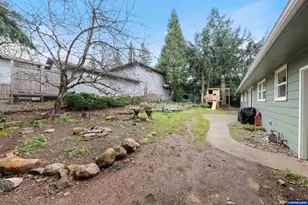 3982 Ash Ave SE, Salem, OR 97302 - Photo 41