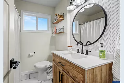 335 Berry St, Lebanon, OR 97355 - Photo 15