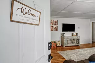 335 Berry St, Lebanon, OR 97355 - Photo 5