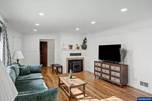 283 Delmar Dr N, Salem, OR 97303 - Photo 9