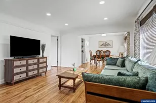 283 Delmar Dr N, Salem, OR 97303 - Photo 5