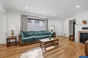 283 Delmar Dr N, Salem, OR 97303 - Photo 7