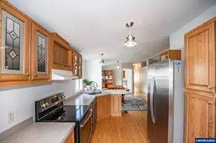 1856 Becca Ct SE, Albany, OR 97322 - Photo 9