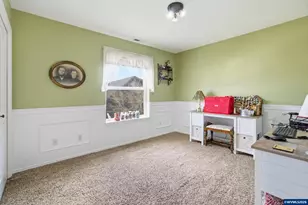 2033 W Park Ct NW, Salem, OR 97304 - Photo 39