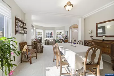 2033 West Park Ct NW, Salem, OR 97304 - Photo 9