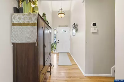 2033 West Park Ct NW, Salem, OR 97304 - Photo 11