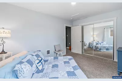 1051 W Oak St, Lebanon, OR 97355 - Photo 15