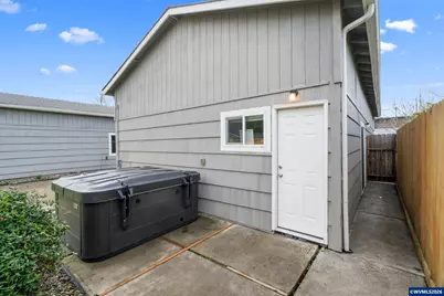 1051 W Oak St, Lebanon, OR 97355 - Photo 31