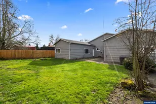 1051 W Oak St, Lebanon, OR 97355 - Photo 29