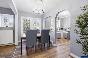 2270 Center St, Salem, OR 97301 - Photo 9