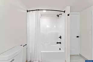 1093 Icel Ct NE, Salem, OR 97301 - Photo 27