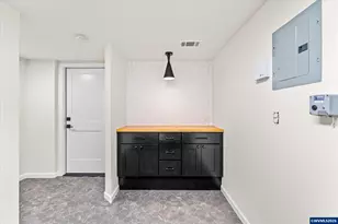 1093 Icel Ct NE, Salem, OR 97301 - Photo 29