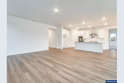 6247 Evangelista St S, Salem, OR 97306 - Photo 3