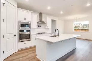 6247 Evangelista St S, Salem, OR 97306 - Photo 11