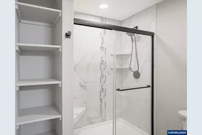 195 Iowa St, Silverton, OR 97381 - Photo 31