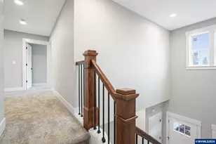 195 Iowa St, Silverton, OR 97381 - Photo 25