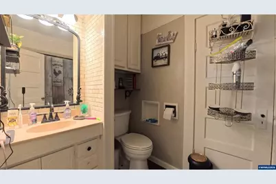 1230 Hilfiker Ln S, Salem, OR 97302 - Photo 21