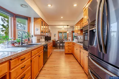 31229 Lone Oak Ln SW, Albany, OR 97321 - Photo 9