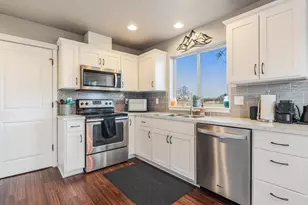 418 Sunset Ct, Amity, OR 97101 - Photo 15