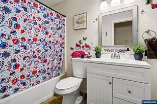 4425 York Ave NE, Salem, OR 97305 - Photo 9