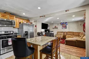 4425 York Ave NE, Salem, OR 97305 - Photo 5