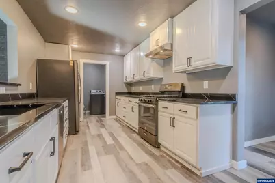 4377 Munkers St SE, Salem, OR 97317 - Photo 11