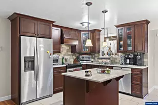 2573 Carleton Way NE, Salem, OR 97301 - Photo 9