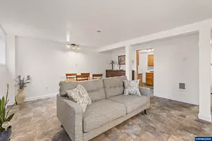 2573 Carleton Way NE, Salem, OR 97301 - Photo 27