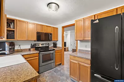 2573 Carleton Wy NE, Salem, OR 97301 - Photo 31
