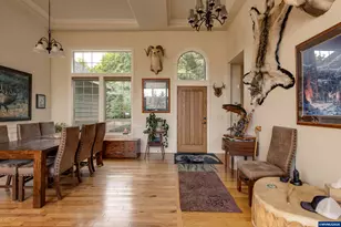 5101 NW Paradise Dr, Forest Grove, OR 97116 - Photo 5