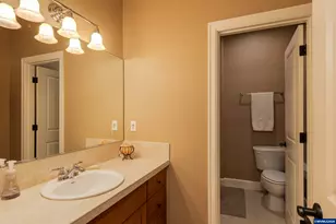 5101 NW Paradise Dr, Forest Grove, OR 97116 - Photo 21