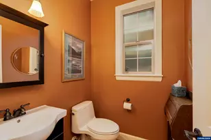 5101 NW Paradise Dr, Forest Grove, OR 97116 - Photo 15