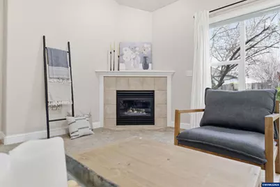 338 NW Foxglove St, Dallas, OR 97338 - Photo 9