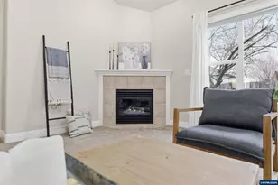 338 NW Foxglove St, Dallas, OR 97338 - Photo 9