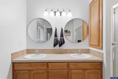 338 NW Foxglove St, Dallas, OR 97338 - Photo 25