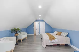 338 NW Foxglove St, Dallas, OR 97338 - Photo 37