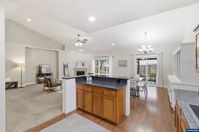 338 NW Foxglove St, Dallas, OR 97338 - Photo 13