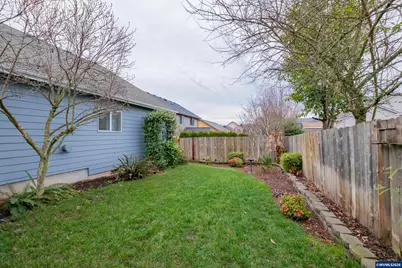 338 NW Foxglove St, Dallas, OR 97338 - Photo 41