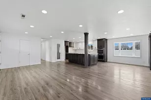 4875 Crater Ave N, Keizer, OR 97303 - Photo 9