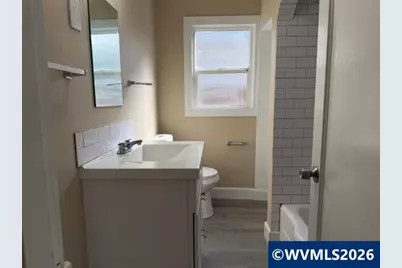 1075 Shipping St NE, Salem, OR 97301 - Photo 23