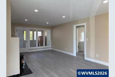 1075 Shipping St NE, Salem, OR 97301 - Photo 31